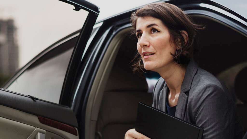 Benefits of a Corporate Chauffeur Service