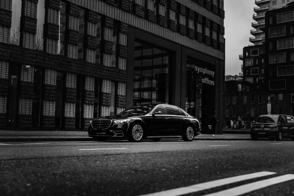 How to Choose the Best Chauffeur Service in Amsterdam