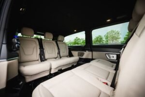 Roadshow Chauffeur Service Amsterdam: Executive Transportation You Can Rely On