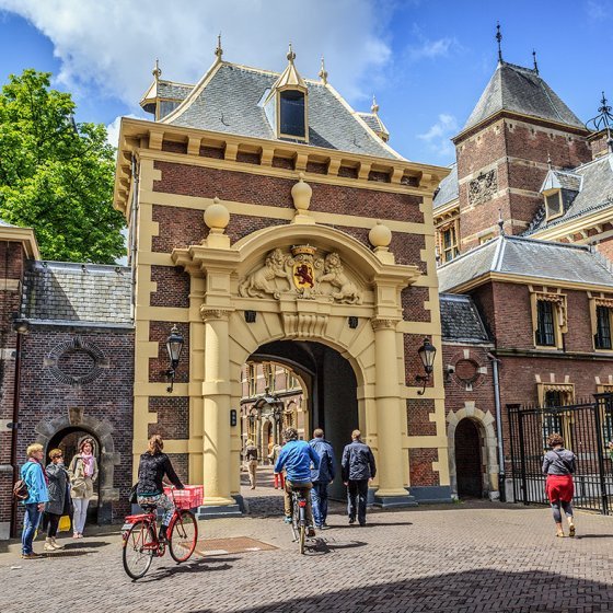 Discover The Hague Your Way