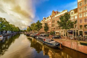How to Choose the Best Private Amsterdam City Tour