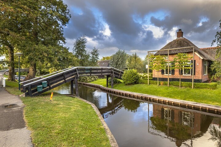 Private Giethoorn Tour from Amsterdam